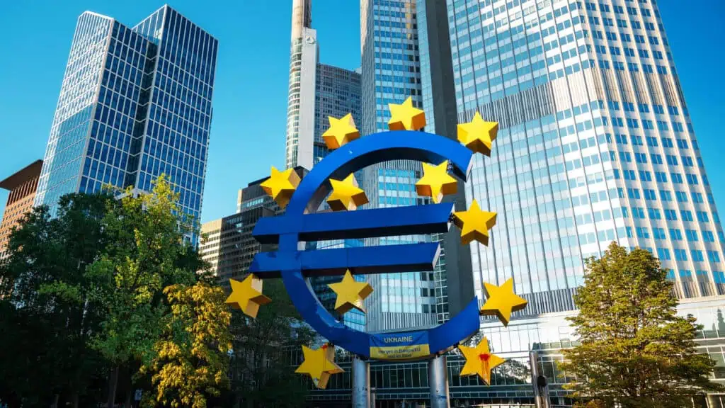 Close view of The Euro-Skulptur with multiple skyscrapers on the background in Frankfurt downtown, Germany.